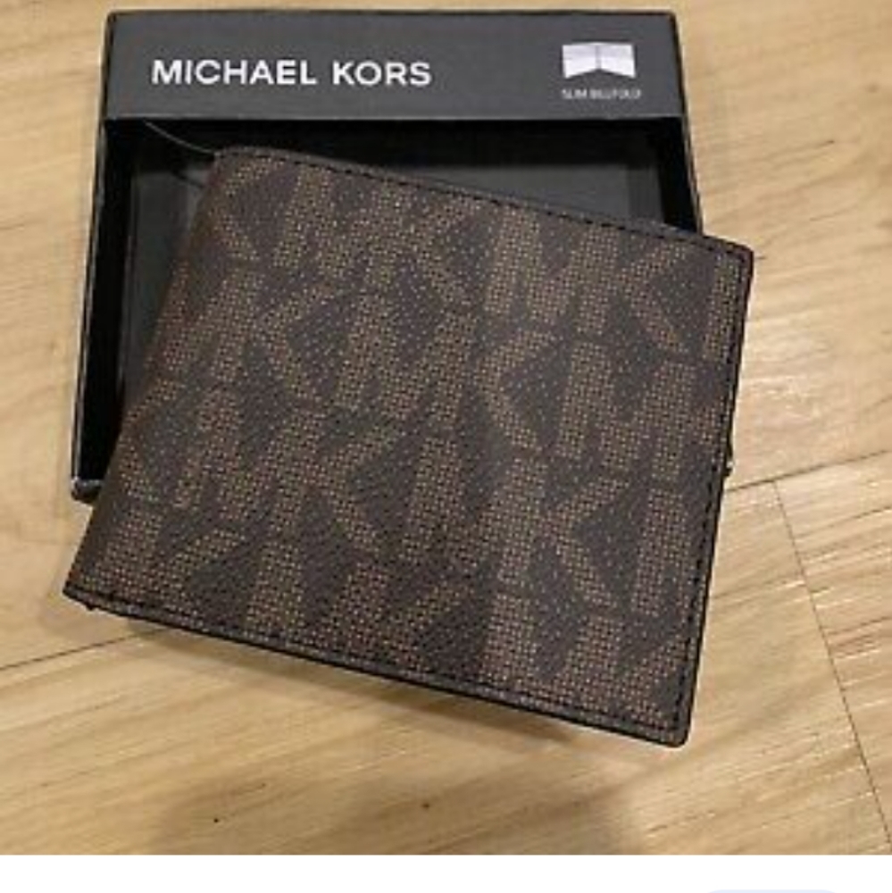 Michael kors men's bifold MK printed logo wallet - Picture 2 of 8